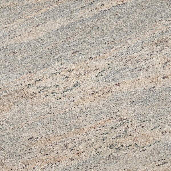Kashmir Cream granite hòa sắc be kem, xám bạc, hồng đào, vân chéo mảnh. Cổ điển thanh lịch cho mặt bếp, lát sàn, ốp tường. Vistones Global.